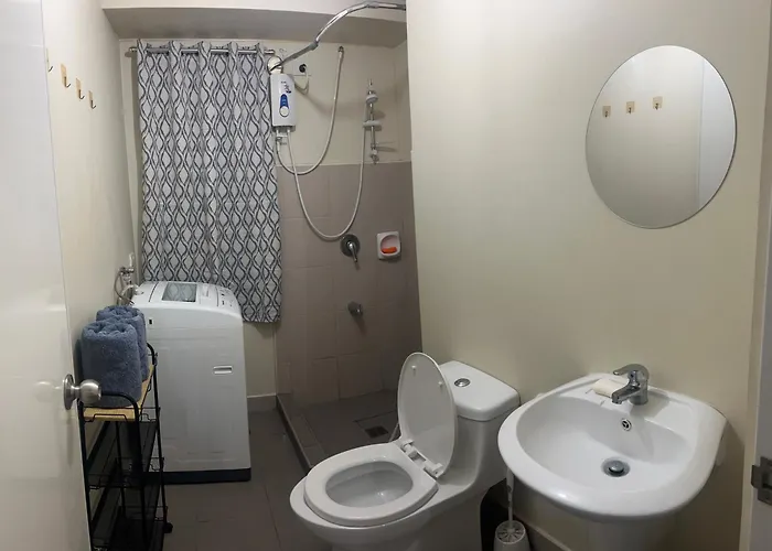 New 1br In Mandaluyong 40sqm 4*